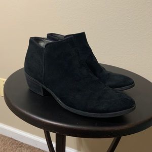 Black Suede Ankle Bootie 1in heel